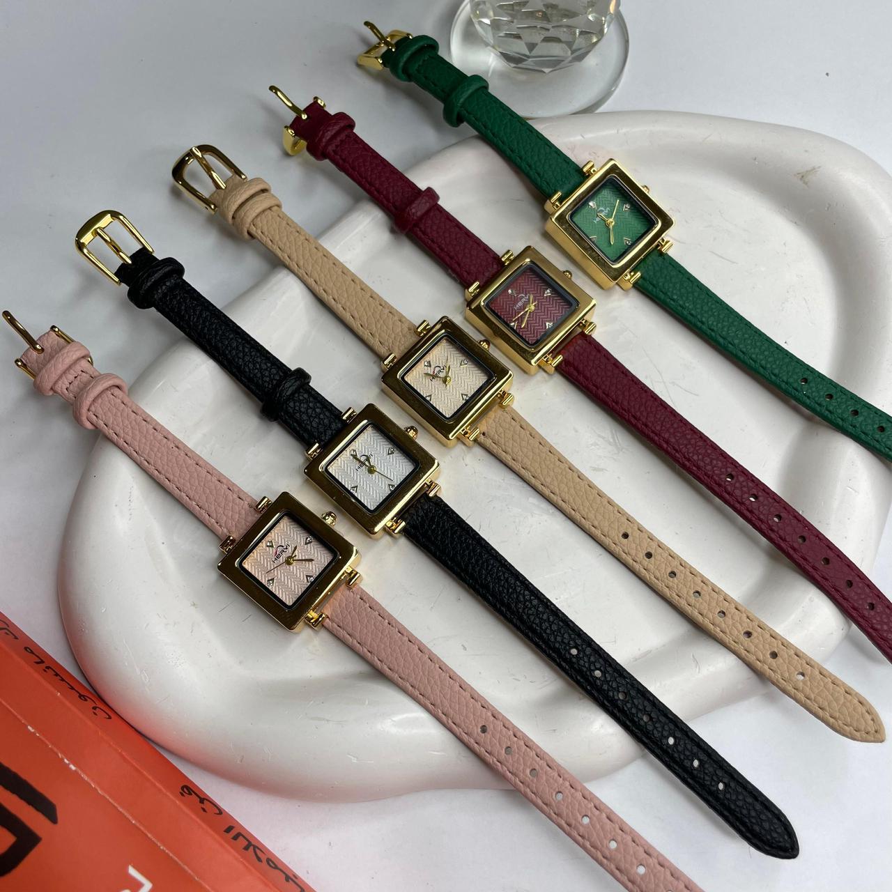 Montre Carrée Femme – Collection Chic & Colorée