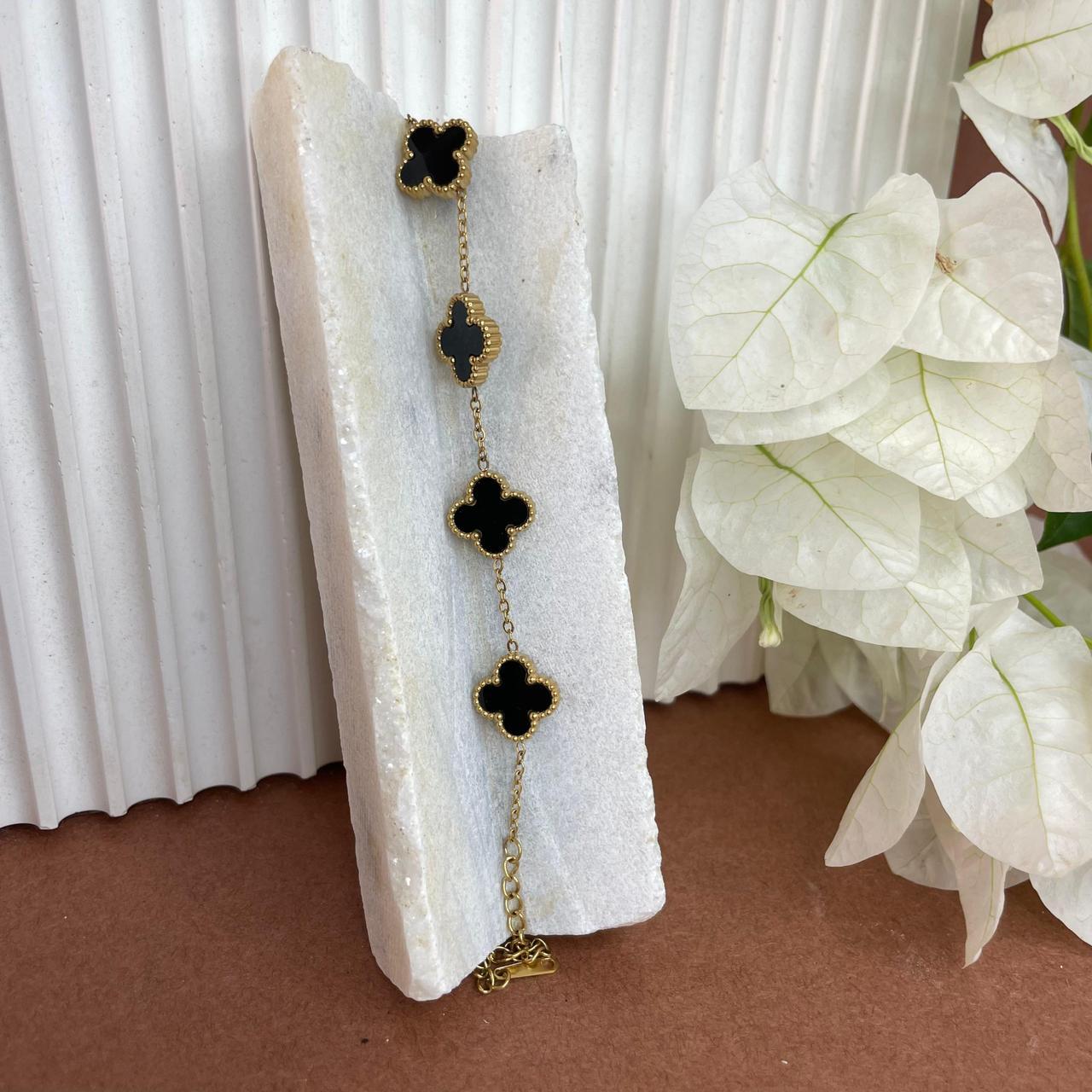 Bracelet trèfle chic – Doré & coloré